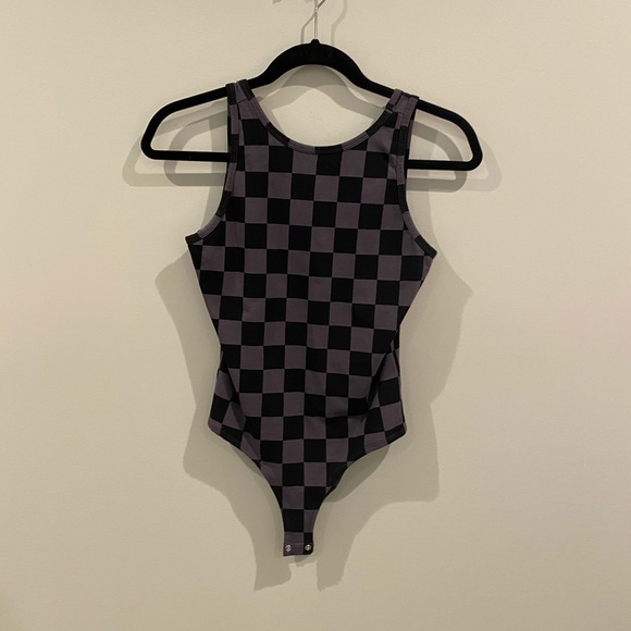 vans body vans body